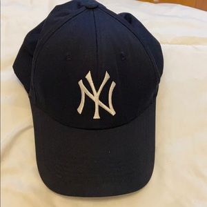 New York Yankees hat